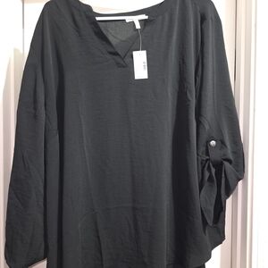 Maurices Black Split V-Neck Roll-Tab Sleeve Tunic